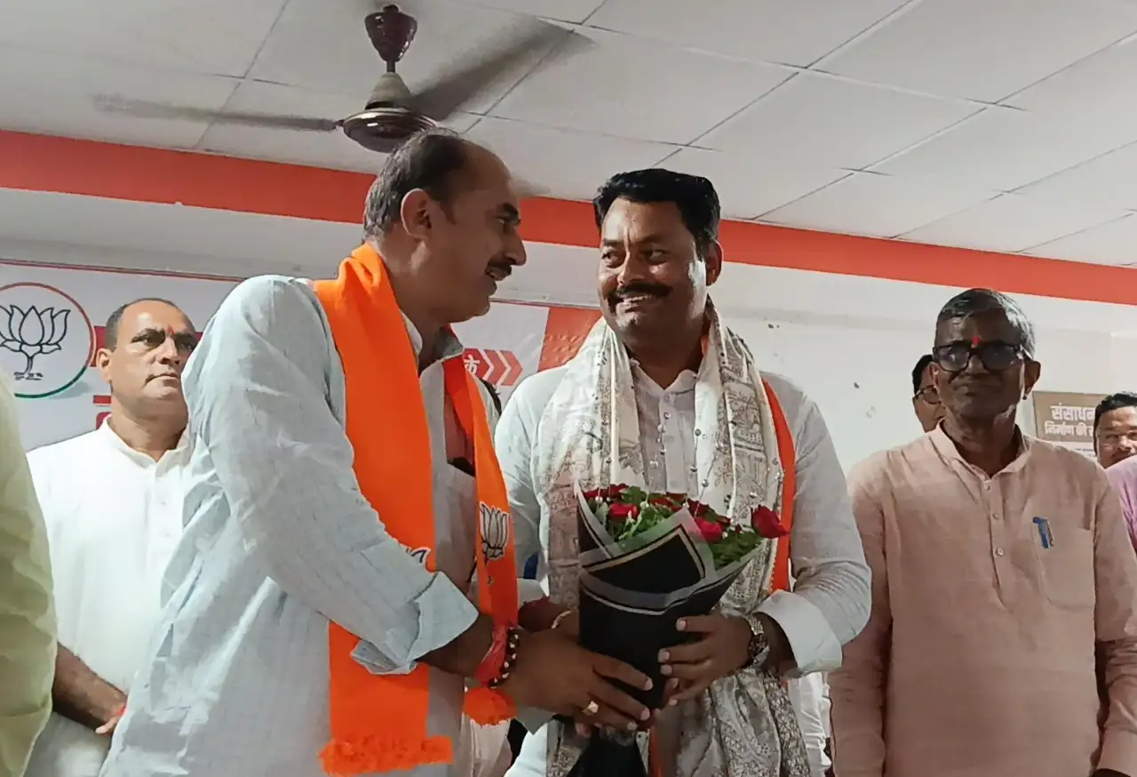 मोदी सरकार के 12 वर्ष पूर्ण होने पर बगहा में भाजपा का कार्यक्रम, प्रभारी मंत्री ने गिनाईं उपलब्धियां