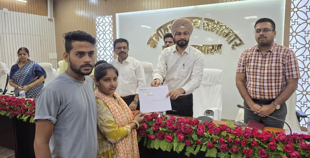 पश्चिम चंपारण के 3.33 लाख पेंशनधारियों को मिली 39.14 करोड़ की राशि